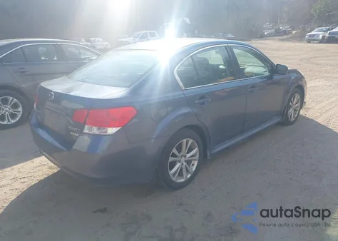 2014 Subaru Legacy 2.5I from USA, damaged, VIN 4S3BMBA65E3027552